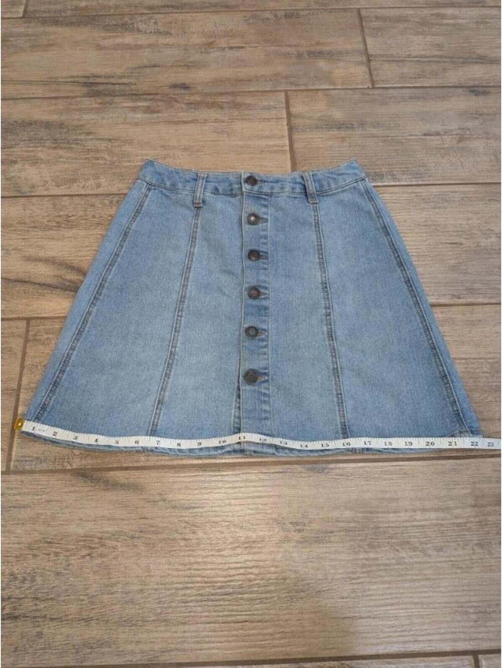 Womens Blue Mossimo denim mini skirt with button front Size 2 - Picture 3 of 8